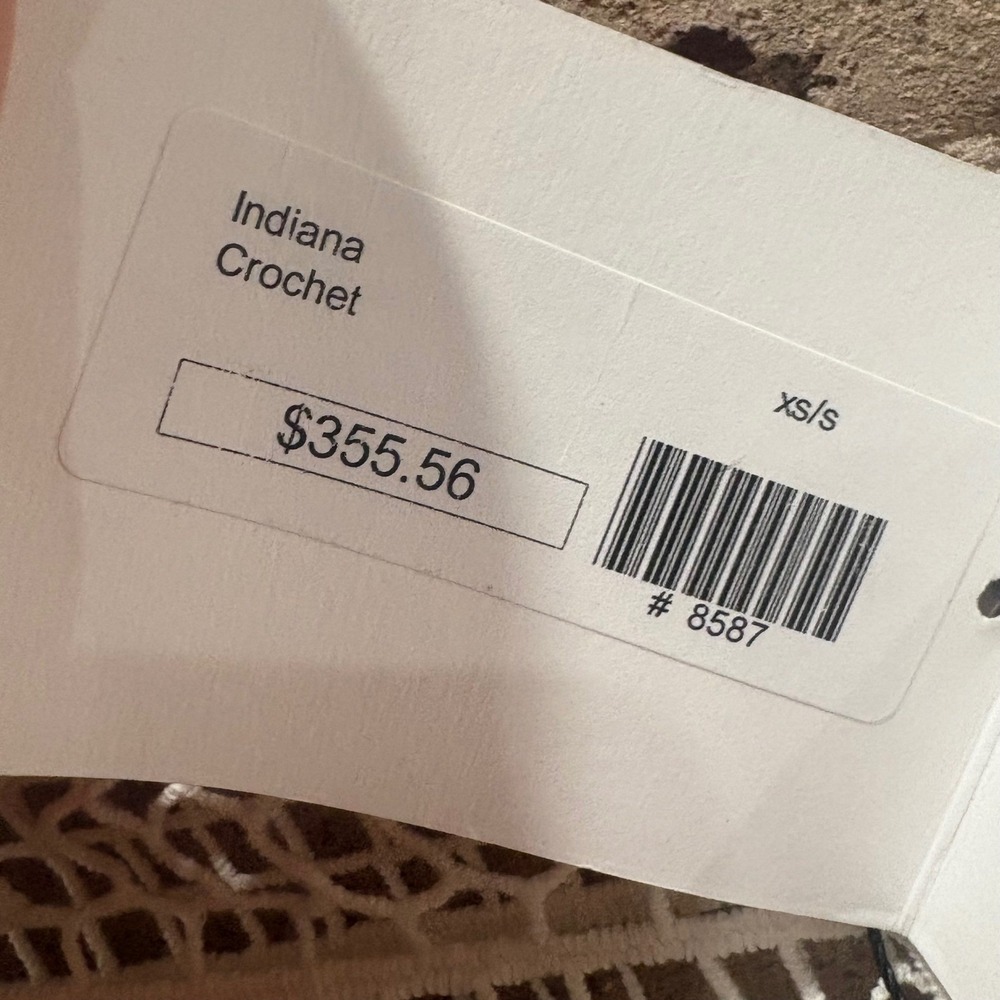 NWT ALEXIS Indiana Crochet Poncho‎ Cream Cover Up Dress XS/Small - Picture 7 of 8